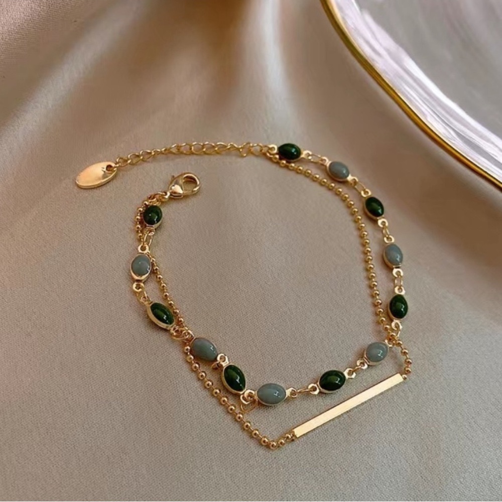 Gold Layered Beaded Bracelet - Picture 5 of 7
